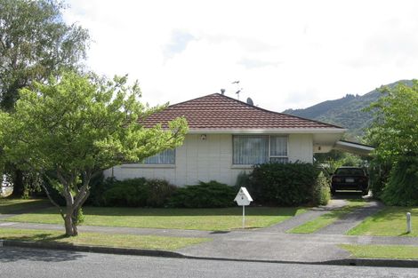 Photo of property in 7 Akron Grove, Totara Park, Upper Hutt, 5018