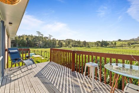 Photo of property in 20 Green Road, Dairy Flat, Albany, 0792