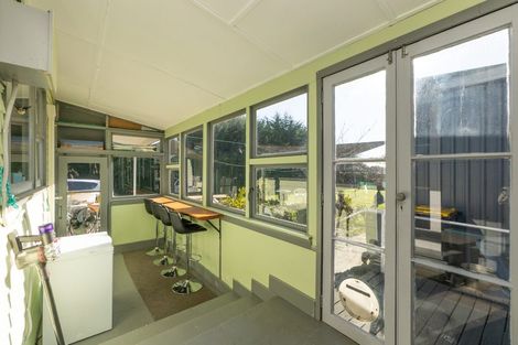 Photo of property in 17 Stopbank Road, Milford, Temuka, 7986
