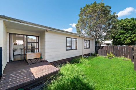 Photo of property in 5/19 Smiths Avenue, Papakura, 2110
