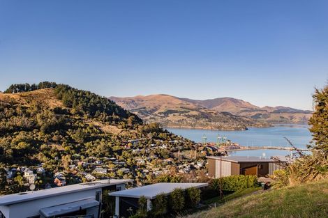 Photo of property in 11 Hyllton Heights, Lyttelton, 8082