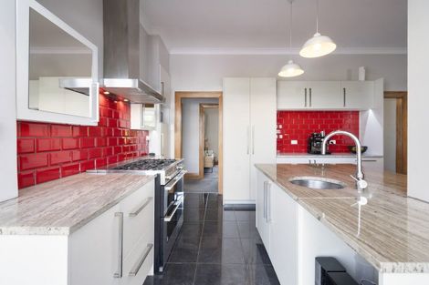 Photo of property in 24 Limbrick Street, Terrace End, Palmerston North, 4410