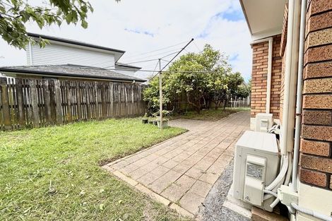 Photo of property in 5/16 Duncan Avenue, Te Atatu South, Auckland, 0610