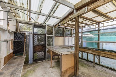 Photo of property in 124 Sievers Grove, Cannons Creek, Porirua, 5024