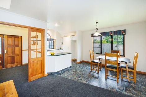 Photo of property in 11 Woodgate Court, Fitzherbert, Palmerston North, 4410