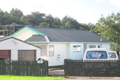 Photo of property in 51 Border Road, Henderson, Auckland, 0612