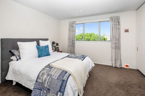 Photo of property in 39 Makora Street, Fendalton, Christchurch, 8041