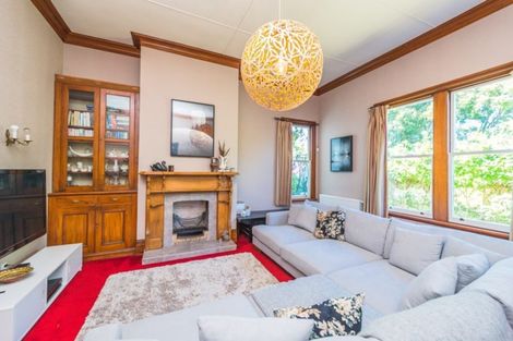 Photo of property in 47 Great North Road, Saint Johns Hill, Whanganui, 4501