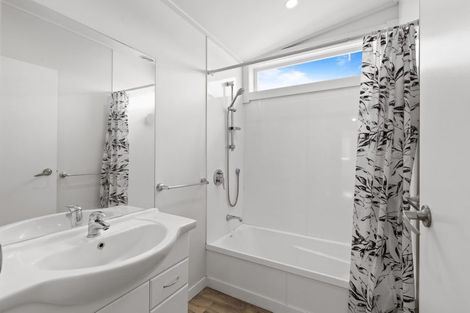 Photo of property in 30a Bent Street, Putaruru, 3411