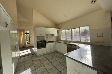 Photo of property in 6 Lucas Way, Albany, Auckland, 0632