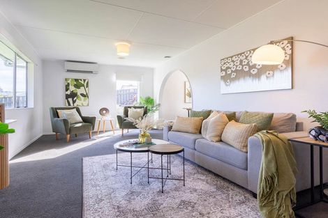 Photo of property in 5 Hookway Grove, Paraparaumu, 5032