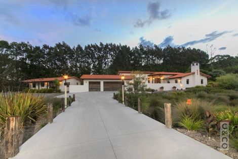 Photo of property in 101 Riverhead Road, Kumeu, 0892