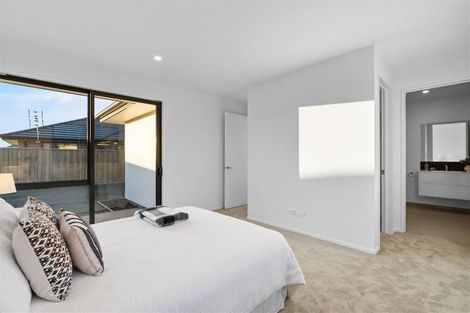 Photo of property in 6 Grimwood Street, Woodend, 7610