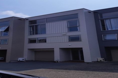 Photo of property in 14/15 Roxburgh Street, Mount Victoria, Wellington, 6011