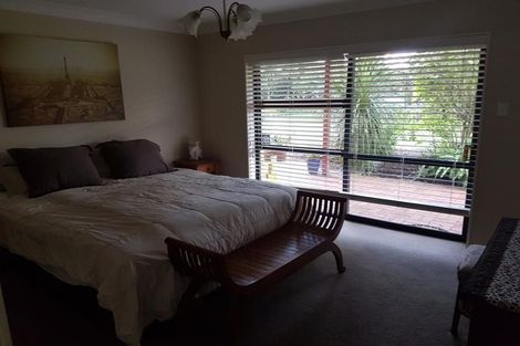 Photo of property in 131 Pararekau Road, Karaka, Papakura, 2580