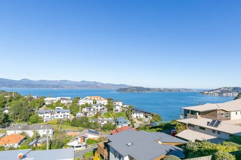 Photo of property in 18 Mandalay Terrace, Khandallah, Wellington, 6035