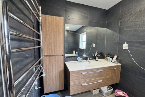 Photo of property in 1/60 Taharoto Road, Takapuna, Auckland, 0622