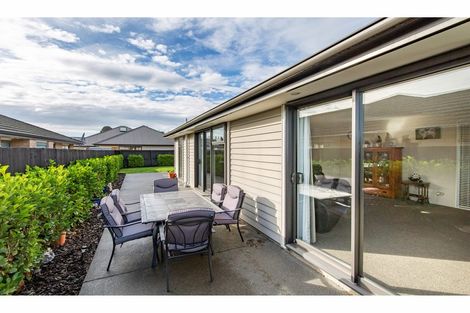 Photo of property in 28 Taiore Crescent, Marshland, Christchurch, 8083