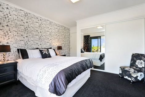 Photo of property in 2 Ludlow Drive, Huntingdon, Ashburton, 7774