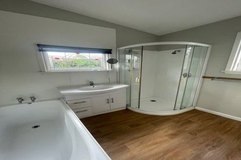 Photo of property in 12 Pannell Avenue, Wainoni, Christchurch, 8061