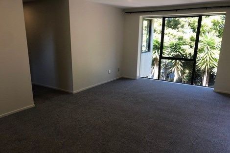 Photo of property in 90a Braemar Road, Castor Bay, Auckland, 0620
