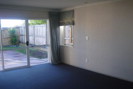 Photo of property in 37 Gibson Place, Papamoa Beach, Papamoa, 3118