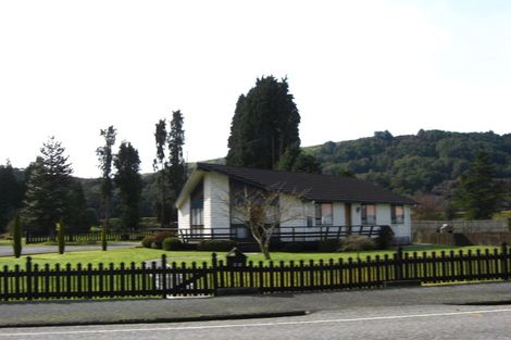 Photo of property in 65 Buller Road, Reefton, 7830