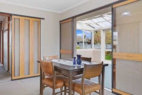Photo of property in 16 Geelong Place, Burnside, Christchurch, 8053