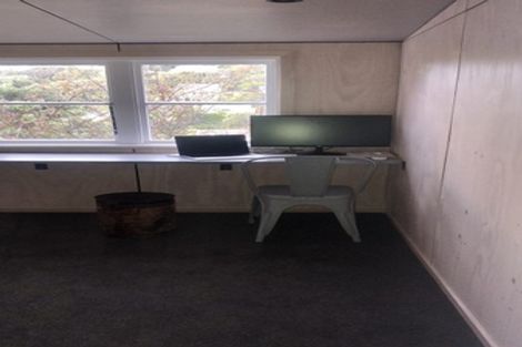 Photo of property in 14 Leveson Street, Strathmore Park, Wellington, 6022