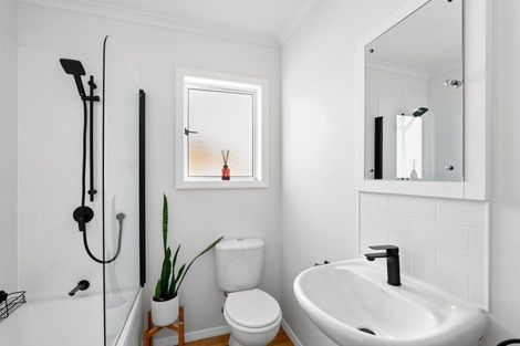 Photo of property in 3 Churchill Place, Cambridge, 3434