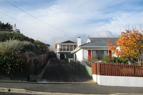 Photo of property in 10 Stirling Street, Andersons Bay, Dunedin, 9013