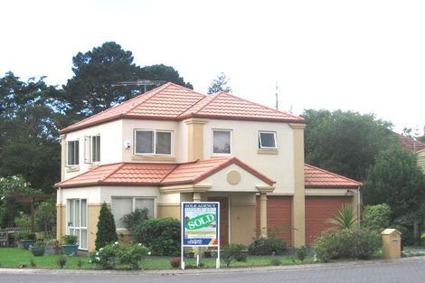 Photo of property in 10 Bickleigh Grove, New Lynn, Auckland, 0600