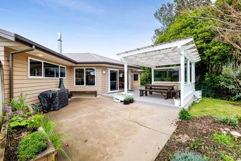 Photo of property in 2a Margaret Alice Close, Whalers Gate, New Plymouth, 4310