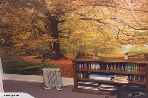 Photo of property in 136 Northland Road, Northland, Wellington, 6012