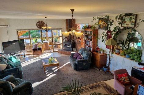 Photo of property in 75 Rosario Crescent, Red Beach, 0932