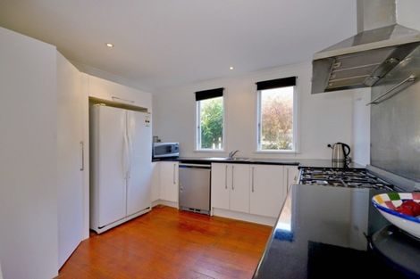 Photo of property in 107 Hargest Crescent, Saint Clair, Dunedin, 9012