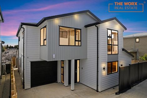 Photo of property in 26a Russell Road, Manurewa, Auckland, 2102