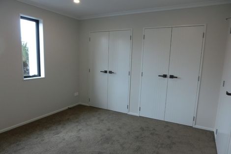 Photo of property in 8/66 Swanson Road, Henderson, Auckland, 0610