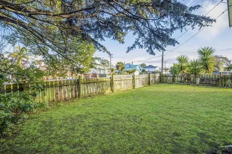 Photo of property in 14 Golf Avenue, Otahuhu, Auckland, 1062