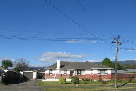 Photo of property in 10a Hay Street, Ebdentown, Upper Hutt, 5018