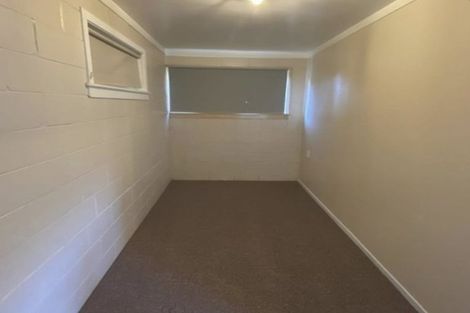 Photo of property in 12 Tahi Terrace, Glen Eden, Auckland, 0602