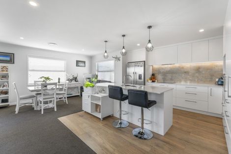 Photo of property in 1 Makomako Crescent, Wharewaka, Taupo, 3330