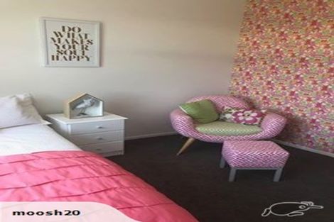 Photo of property in 14 Shillingford Boulevard, Rolleston, 7615