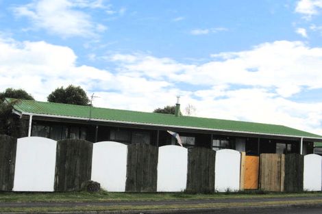 Photo of property in 2 Riverton Place, Fairview Downs, Hamilton, 3214