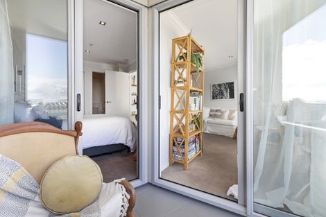 Photo of property in Algarve Apartments, 314/332 Maunganui Road, Mount Maunganui, 3116