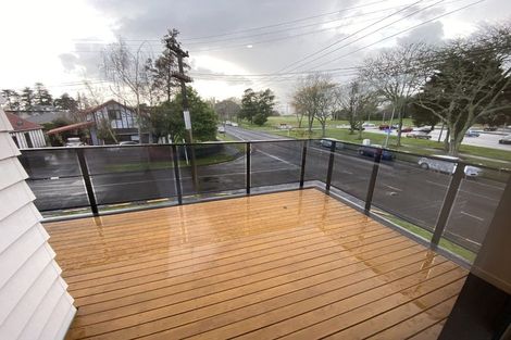 Photo of property in 1/169 Knighton Road, Hillcrest, Hamilton, 3216