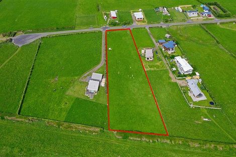 Photo of property in 59 Anglers Avenue, Warea, New Plymouth, 4381