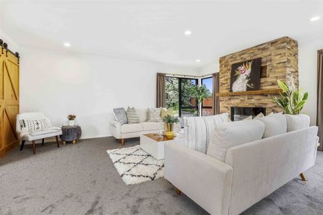 Photo of property in 61 Diomede Glade, Flagstaff, Hamilton, 3210