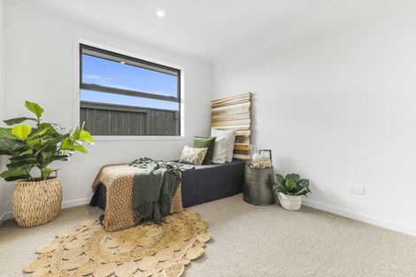 Photo of property in 9 Kahawai Place, Omokoroa, 3114