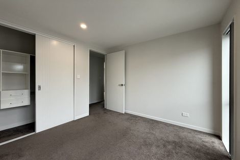 Photo of property in 5/21 Akoranga Drive, Northcote, Auckland, 0627